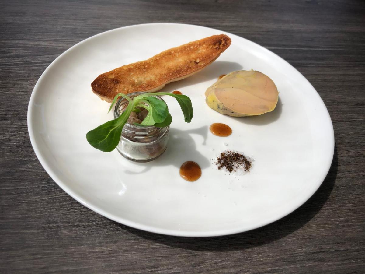 Logis Hotel & Restaurant Les Mouettes - Larmor Plage, Proche De Lorient מראה חיצוני תמונה