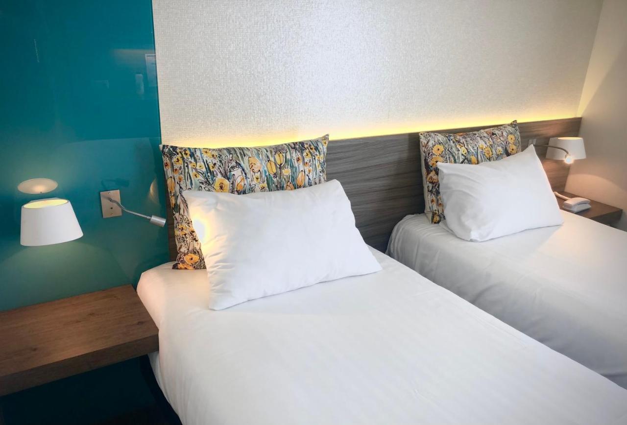 Logis Hotel & Restaurant Les Mouettes - Larmor Plage, Proche De Lorient מראה חיצוני תמונה