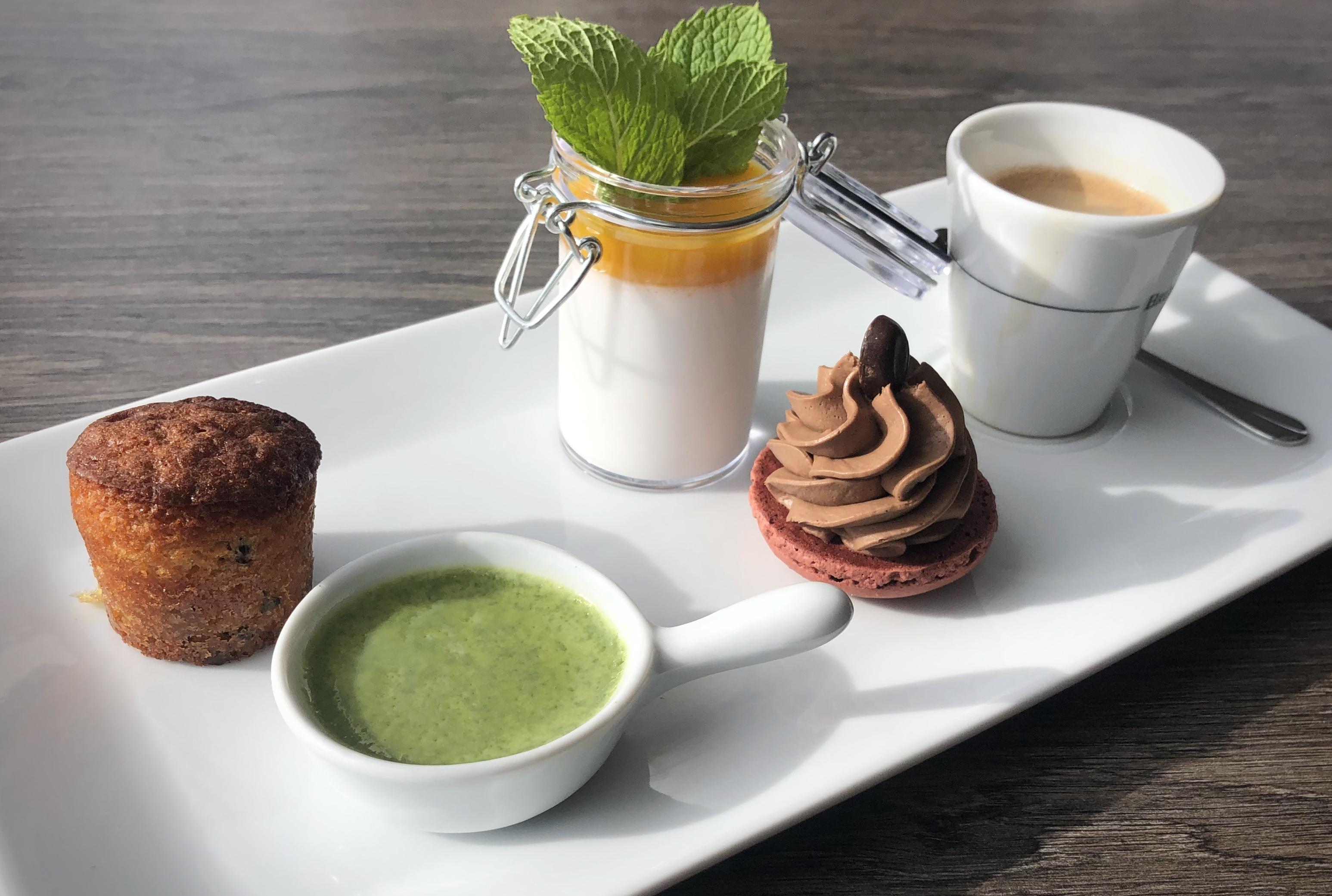 Logis Hotel & Restaurant Les Mouettes - Larmor Plage, Proche De Lorient מראה חיצוני תמונה