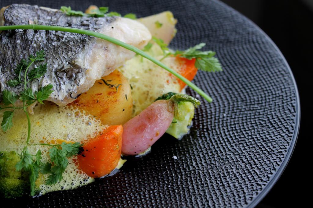 Logis Hotel & Restaurant Les Mouettes - Larmor Plage, Proche De Lorient מראה חיצוני תמונה
